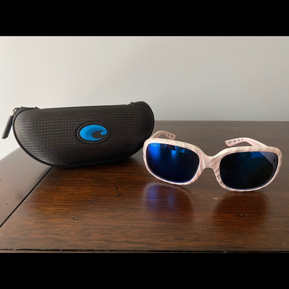 Costa Gannet 580p sunglasses with case